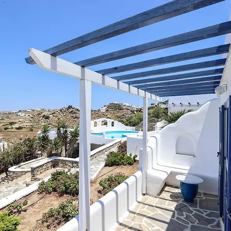 Mykonos In White * Ornos (Mykonos)